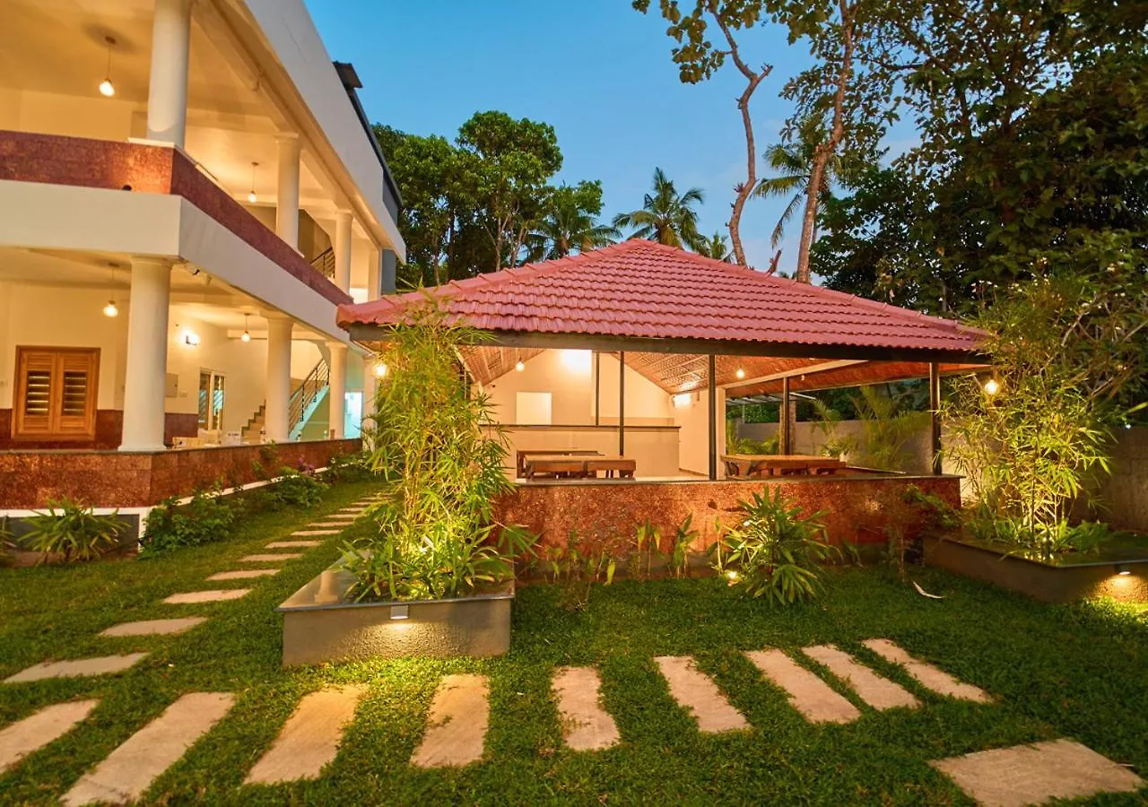 Voye Homes Signature Pool Resort Varkala , Just 950 M From Varkala Cliff And Beach 3*,  India