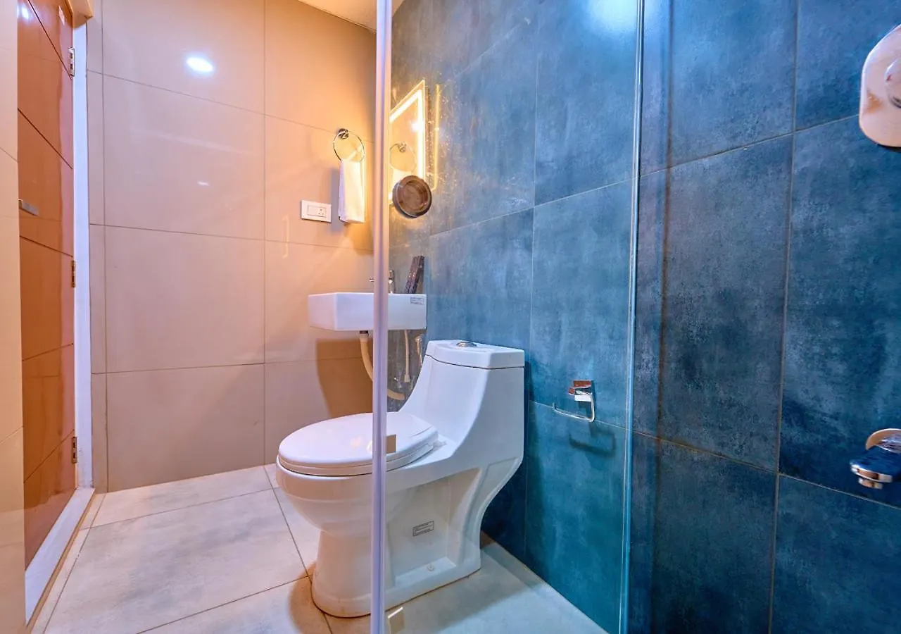 Voye Homes Signature Pool Resort Varkala , Just 950 M From Varkala Cliff And Beach 3*,